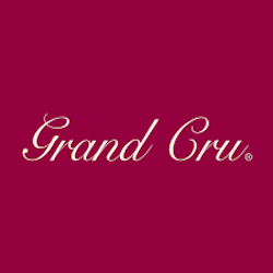 Confraria Reserva + Anual R$ 319,90 /mês. Receba todos os meses: 3 vinhos+ 1 ebook +3 corta-gotas + Frete Grátis+ Frete Grátis/mês em compras na Evino
